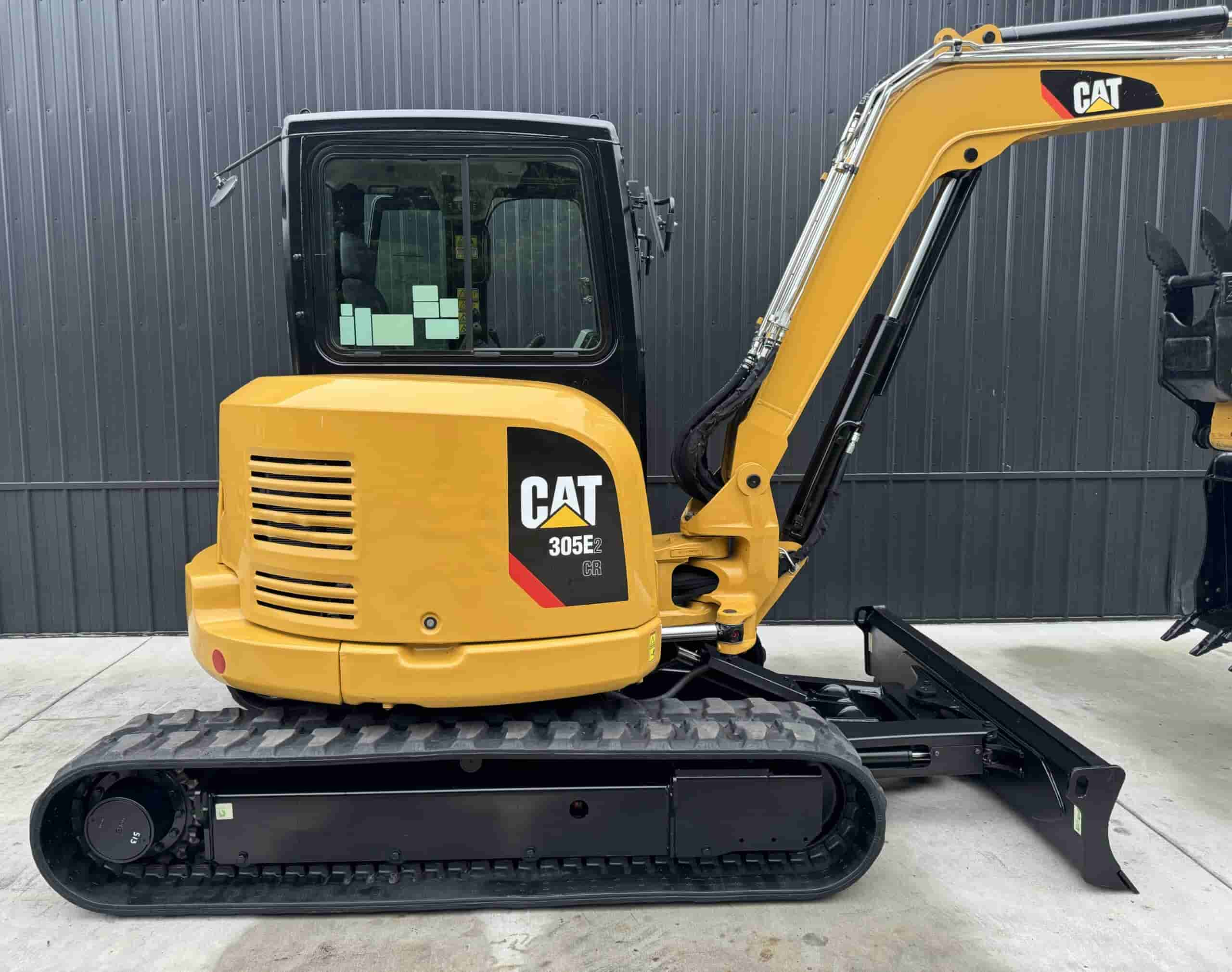 2019 CAT 305E2 LOW HOURS
